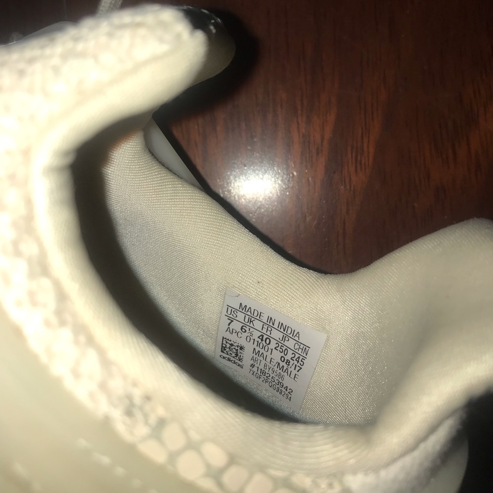 🍂  Adidas Women’s Sneakers.🍂 - Picture 5 of 5
